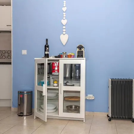 Apartment Indigo Moon's Secret Sanctuary In Alfama Lisbon