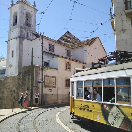 Apartment Indigo Moon's Secret Sanctuary In Alfama