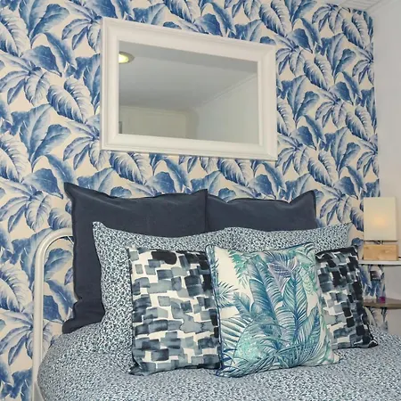 Indigo Moon's Secret Sanctuary In Alfama Apartment *