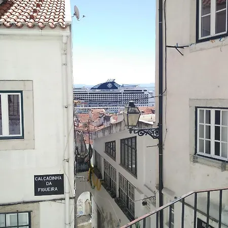 Apartment Indigo Moon's Secret Sanctuary In Alfama