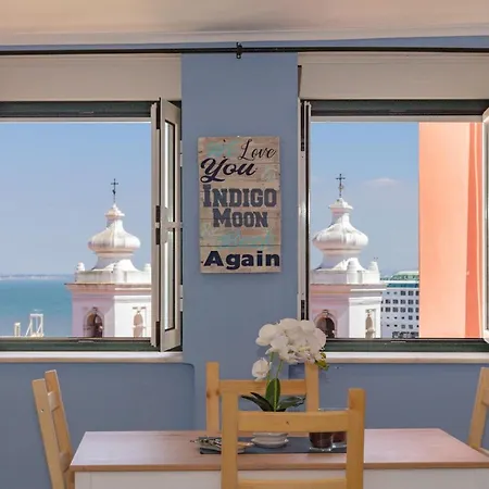 Indigo Moon's Secret Sanctuary In Alfama